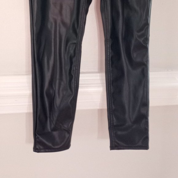 'NO BOUNDARIES' Faux Leather High Rise Skinny Size 17 NWT - Picture 9 of 12
